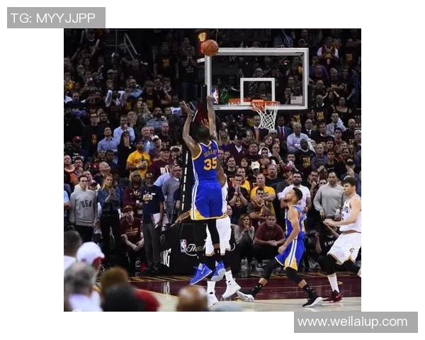 2018年NBA总决赛勇士与骑士第三场精彩录像回放分析与点评 2018年NBA总决赛勇士与骑士第三场精彩录像回放分析与点评